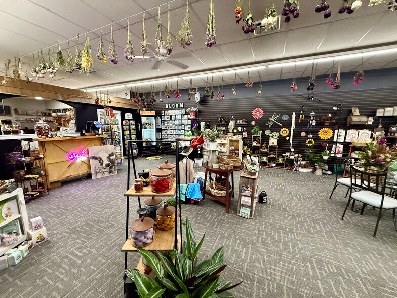 More Photos Of 219 Main St, Chadron Storefront For Sale