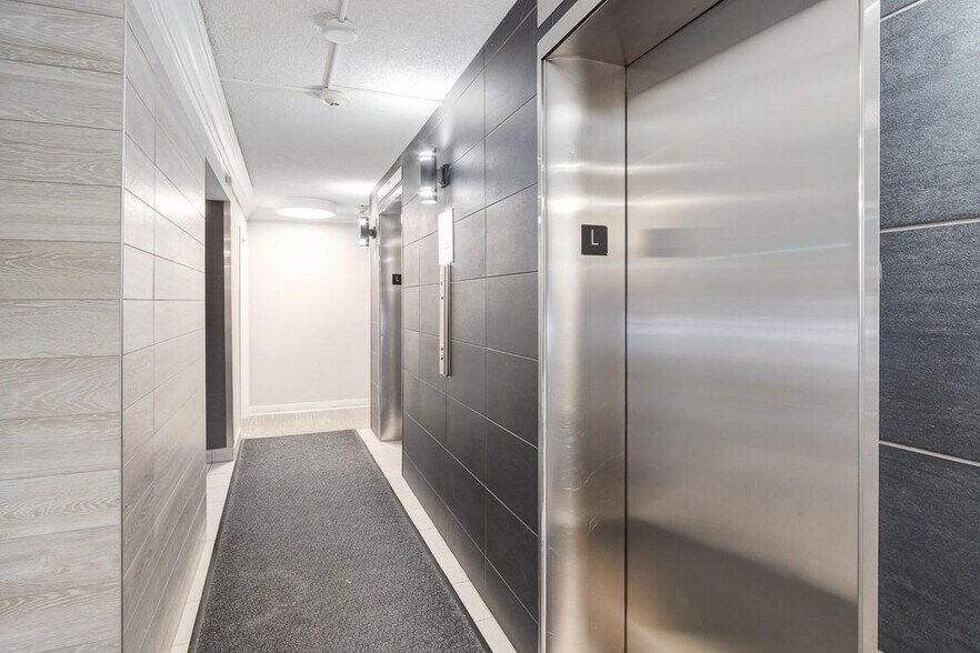 More Photos Of 2105 90 Av SW, Calgary Apartments For Lease