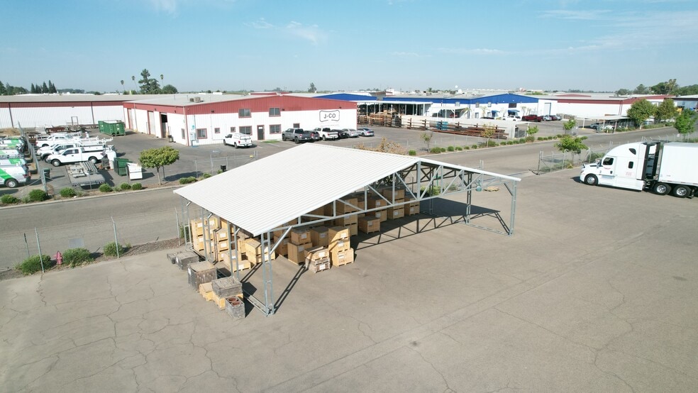 More Photos Of 5400 S Villa Ave, Fresno Warehouse For Lease