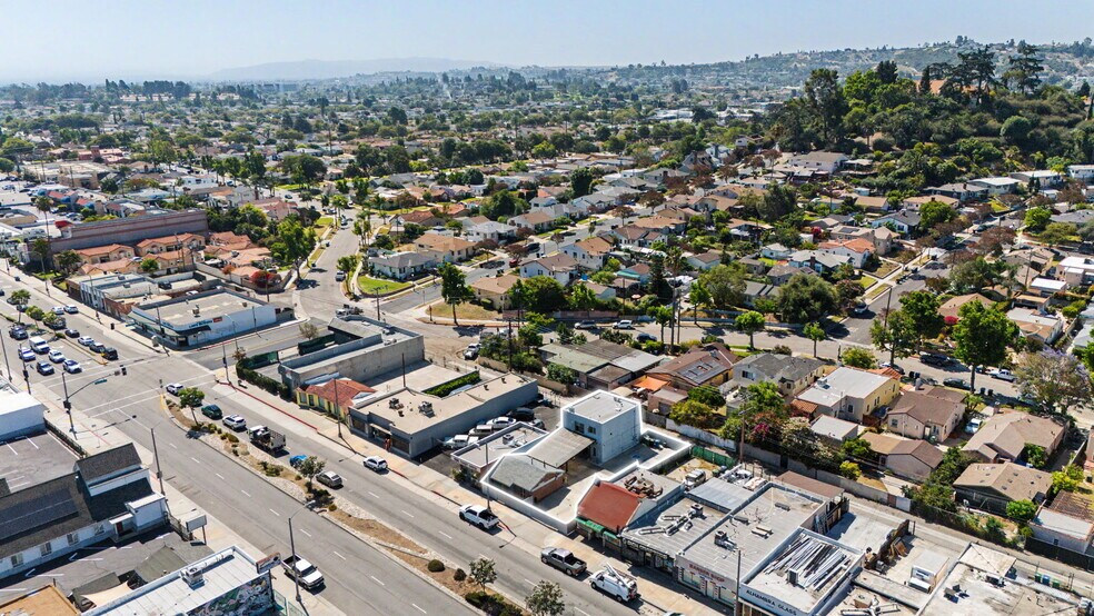 More Photos Of 2880-2880 1/2 W Valley Blvd, Alhambra Office For Sale
