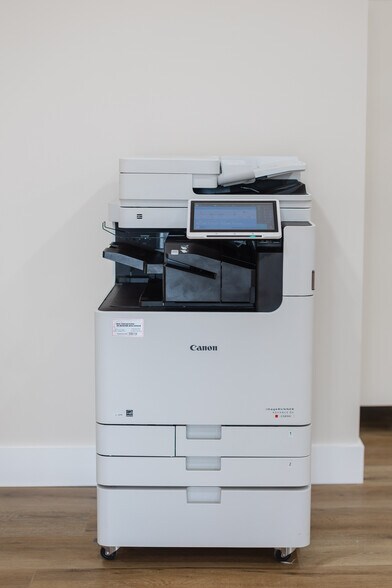 More Photos Of 9 NE Park Ave, Baxley Medical For Sale