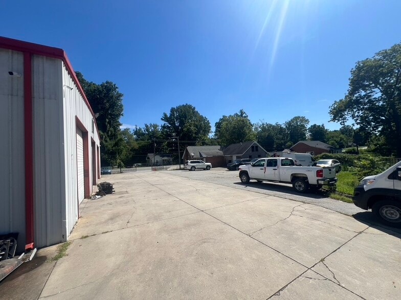 More Photos Of 1520 Alamance Church Rd, Greensboro Warehouse For Lease