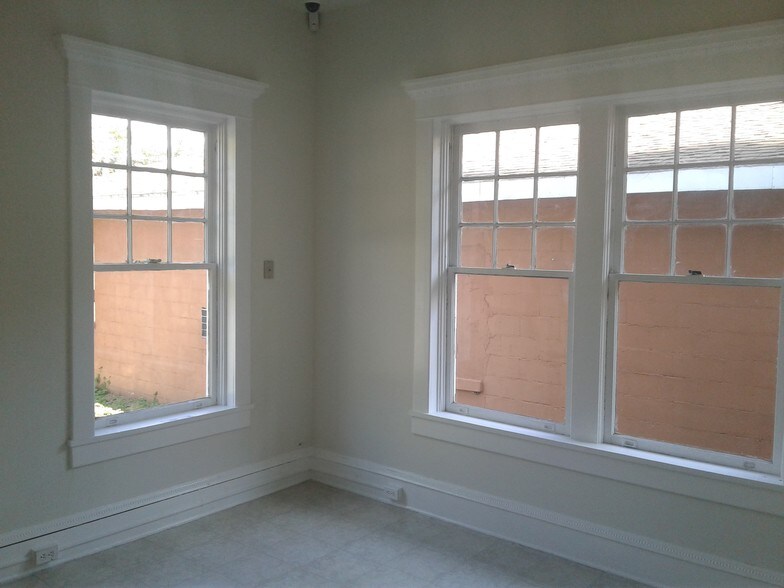 More Photos Of 716 N Main St, Kissimmee Office Residential For Lease