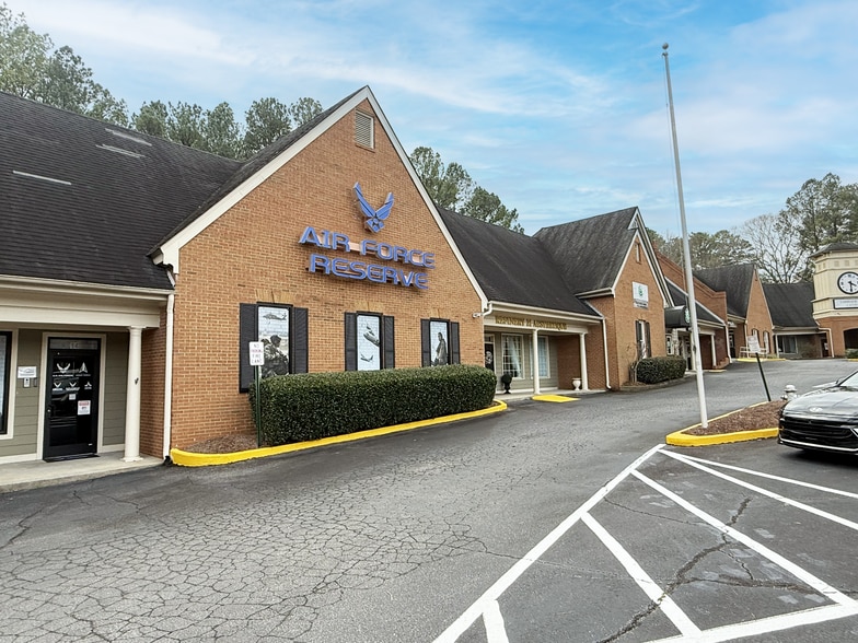 More Photos Of 999 Whitlock Ave SW, Marietta Unknown For Lease