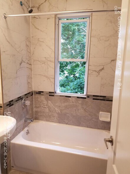 More Photos Of 12-16 Groton St, Hartford Apartments For Sale