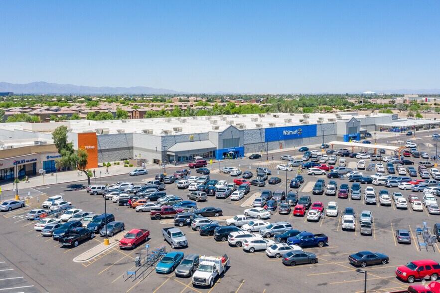 Primary Photo Of 2020 N 75th Ave, Phoenix Freestanding For Lease