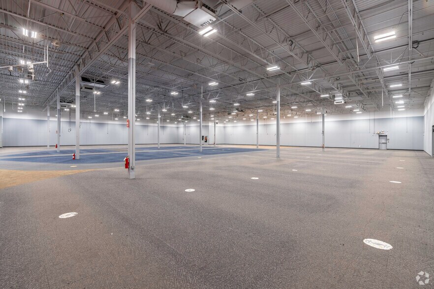 More Photos Of 208-240 Fortune Blvd, Milford Unknown For Lease