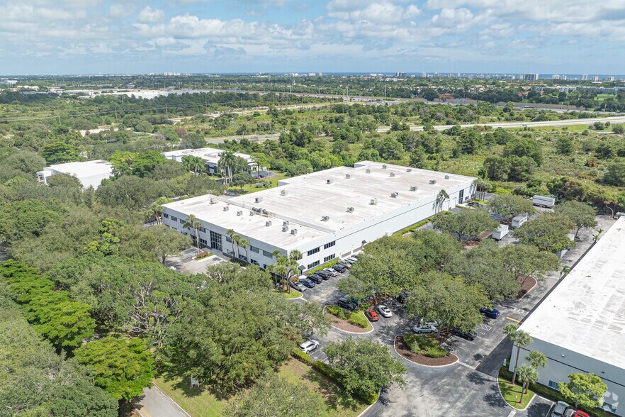 More Photos Of 6500 Park of Commerce Blvd, Boca Raton Light Distribution For Lease