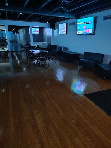 More Photos Of 1443-1449 E Main St, Rochester General Retail For Sale