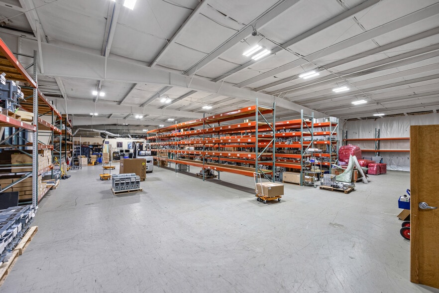 More Photos Of 8190 Regent Pky, Fort Mill Warehouse For Lease