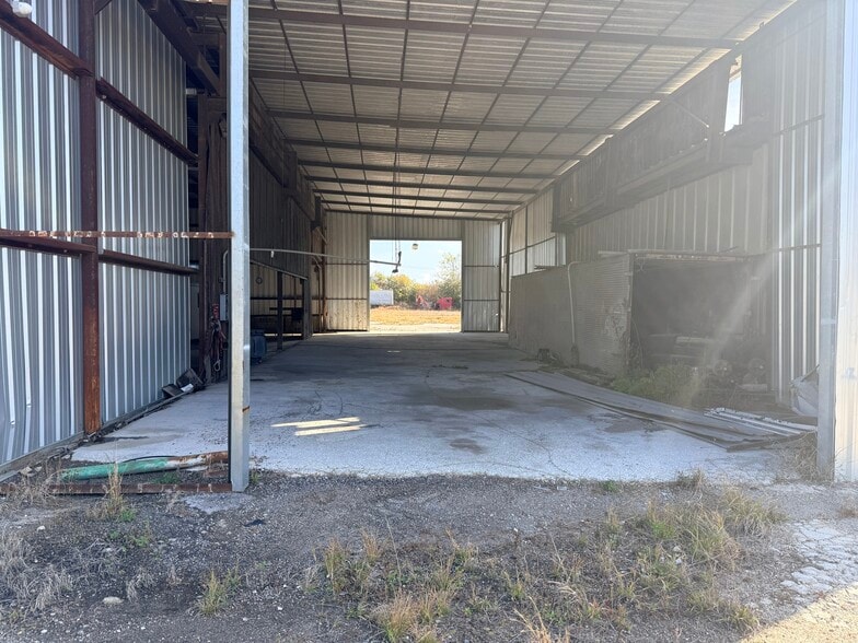 More Photos Of 4403 Business Ln, Plant City Land For Lease