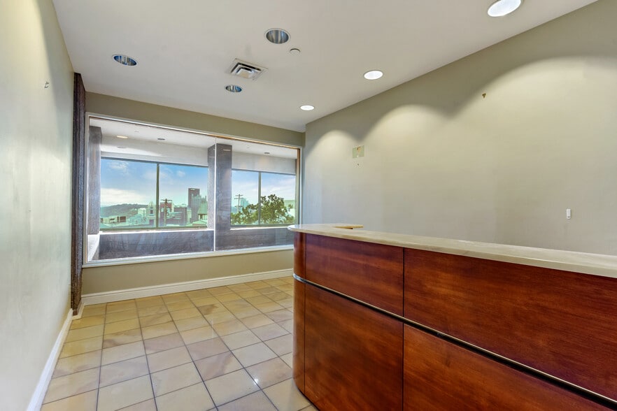 More Photos Of 1301 Grandview Ave, Pittsburgh Office For Lease