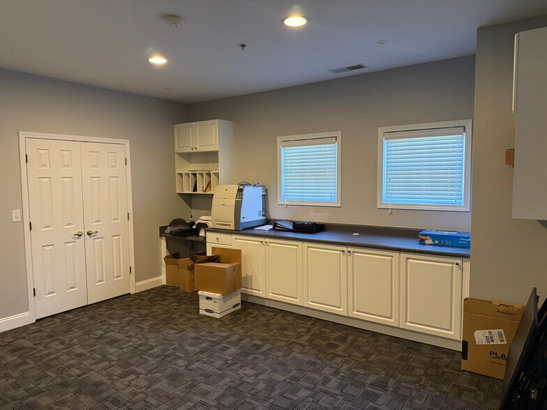 More Photos Of 291 Heritage Walk, Woodstock Office For Sale