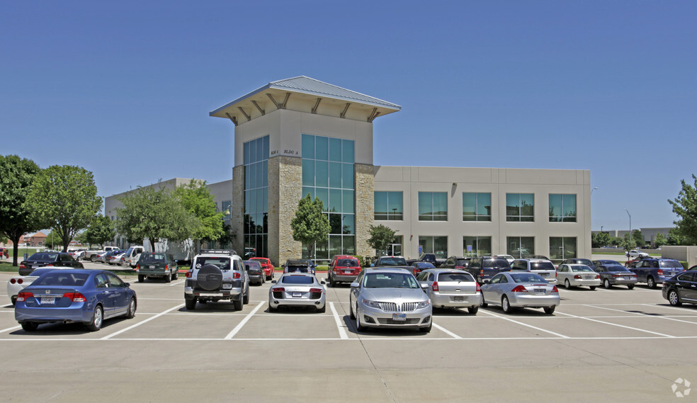 Primary Photo Of 405 State Highway 121 Byp, Lewisville Coworking Space