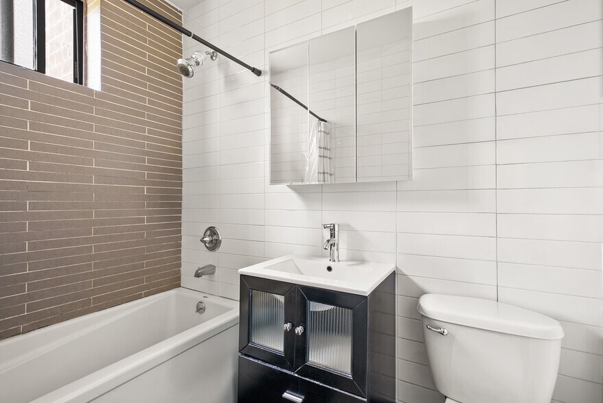 More Photos Of 579 Classon Ave, Brooklyn Apartments For Sale