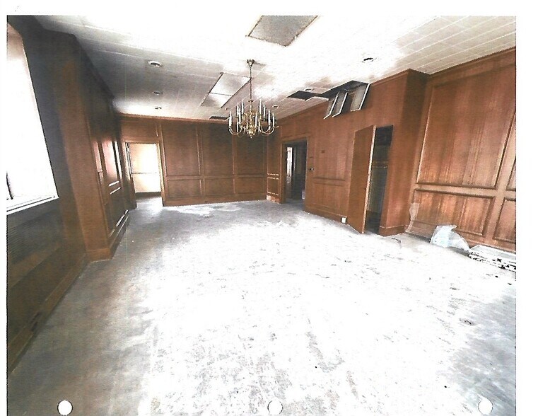 More Photos Of 11770 Berea Rd, Lakewood Office For Sale