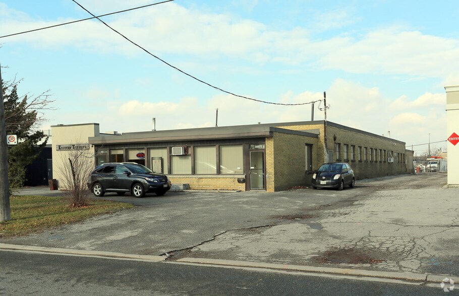Primary Photo Of 164 Bentworth Ave, Toronto Showroom For Lease