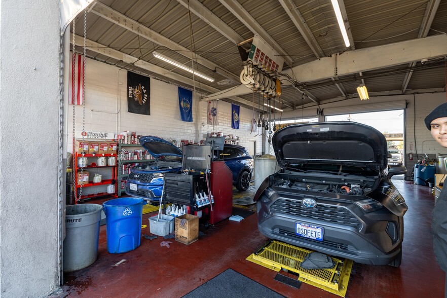 More Photos Of 2653 Old 1st St, Livermore Auto Repair For Sale