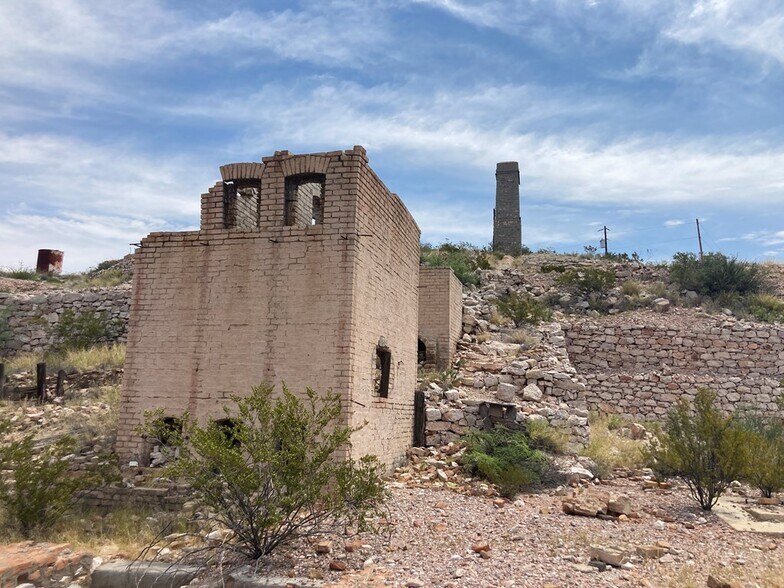 More Photos Of 1 Villa De La Mina rd, Terlingua Land For Sale