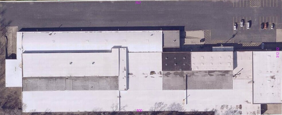 More Photos Of 2501 9th St, Rockford Warehouse For Sale