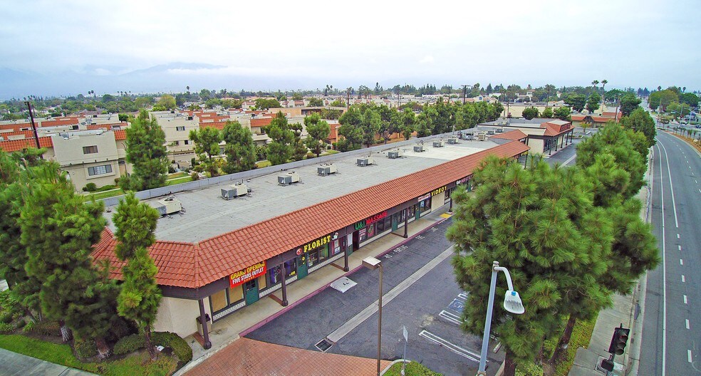 More Photos Of 14001-14005 Ramona Blvd, Baldwin Park Storefront For Lease