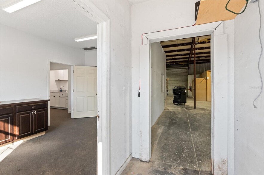 More Photos Of 904 Jan Mar Ct, Minneola Industrial For Sale