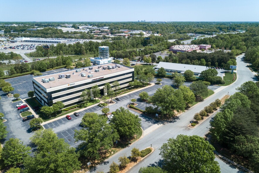 More Photos Of 4900 Koger Blvd, Greensboro Medical For Lease