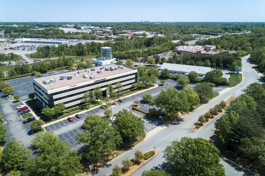 More Photos Of 4900 Koger Blvd, Greensboro Medical For Sale