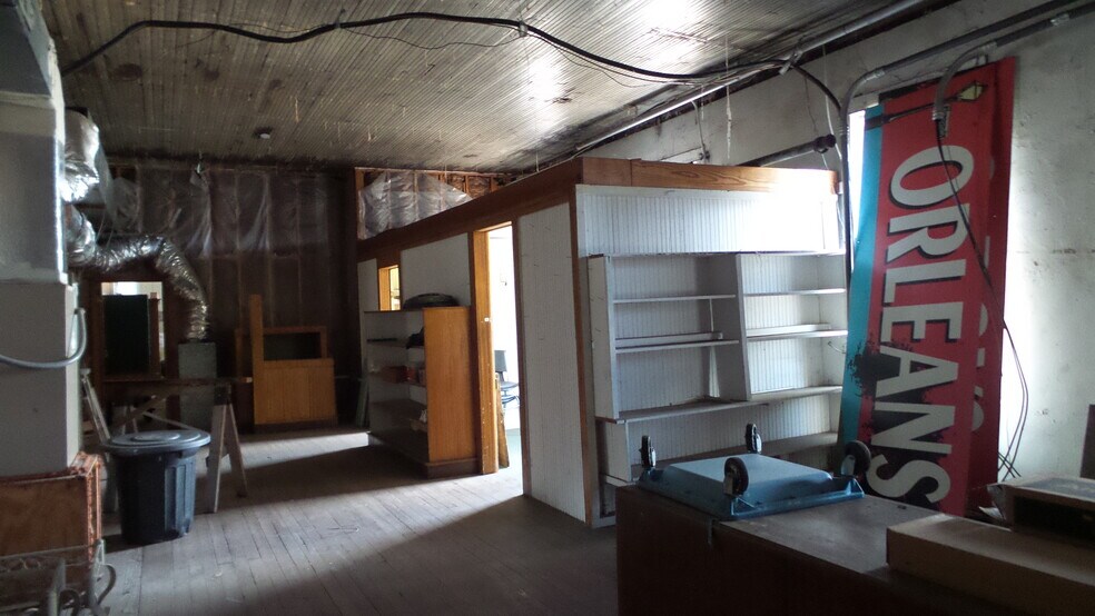 More Photos Of 102 Saint Joseph Ave, Brewton Storefront Retail Residential For Sale