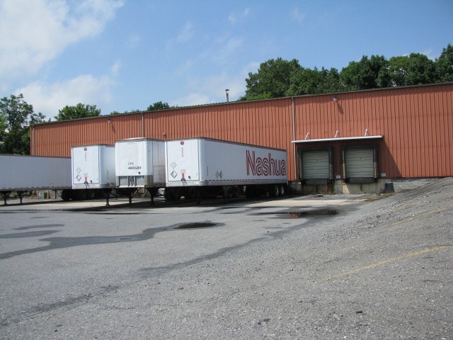 More Photos Of 201 E Bellevue Ave, Reading Warehouse For Lease