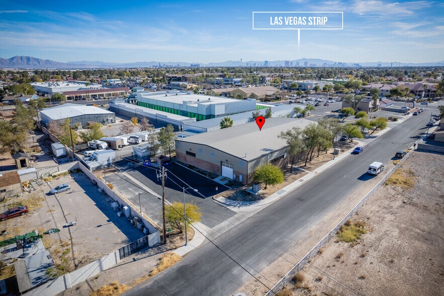 More Photos Of 3250 N Bronco St, Las Vegas General Retail For Sale