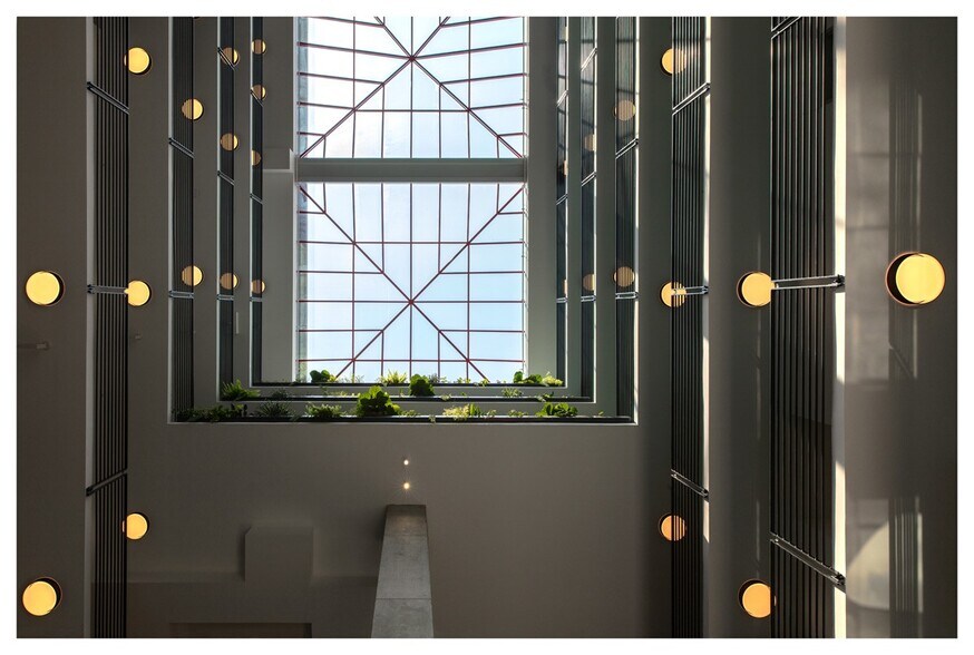 More Photos Of 3460 N Broadway St, Chicago Apartments For Lease