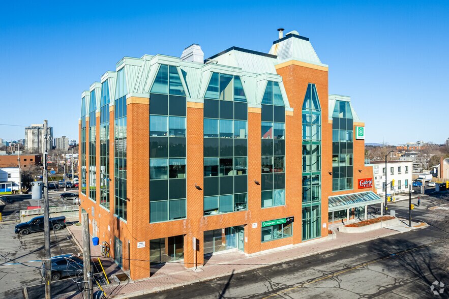 More Photos Of 214 Montreal Rd, Ottawa Office For Lease