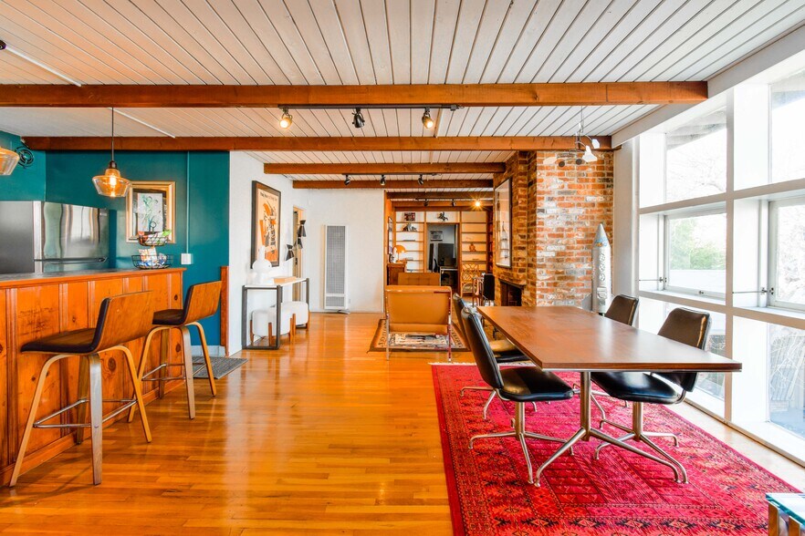 More Photos Of 2330 W 3rd St, Los Angeles Office For Sale