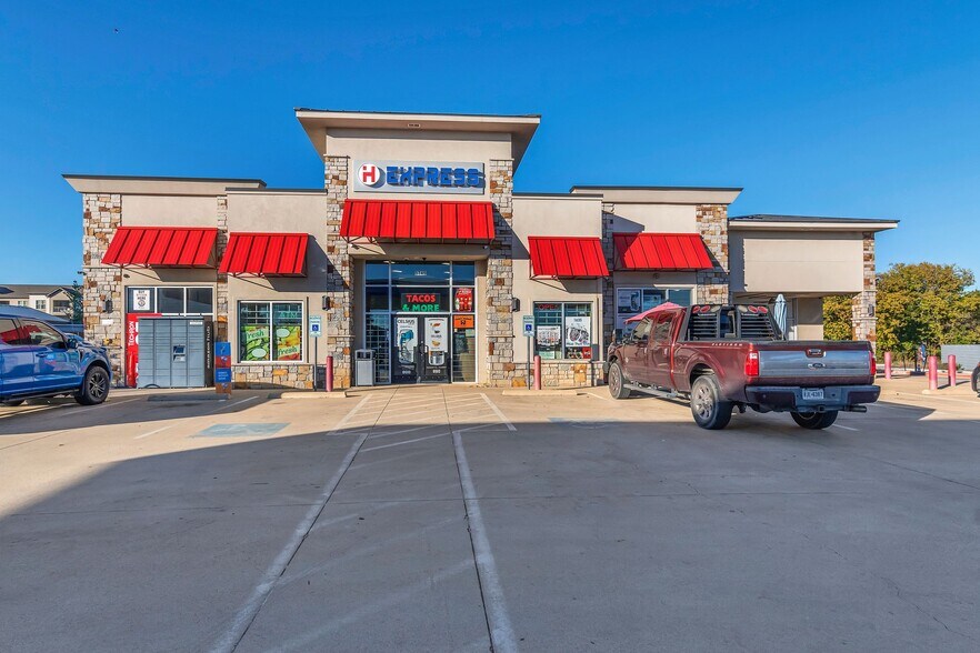 More Photos Of 5745 Golden Triangle Blvd, Fort Worth General Retail For Sale