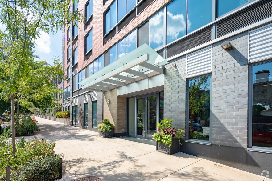 More Photos Of 8 Vanderbilt Ave, Brooklyn Apartments For Lease