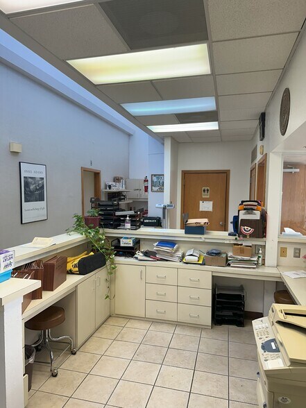 More Photos Of 1216-1220 5th Ave, Fort Worth Medical For Sale