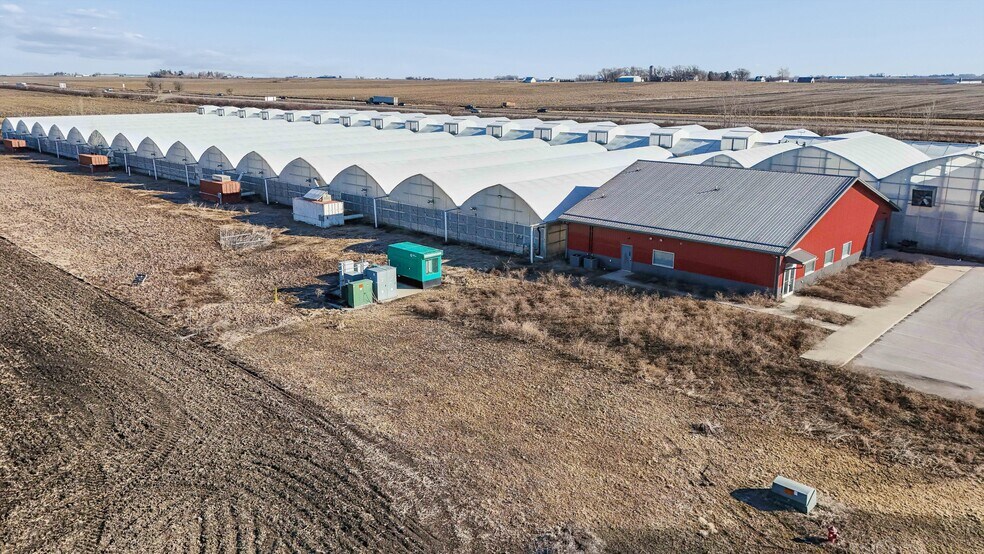 More Photos Of 1802 Industrial Park Dr, Ellsworth Industrial For Sale