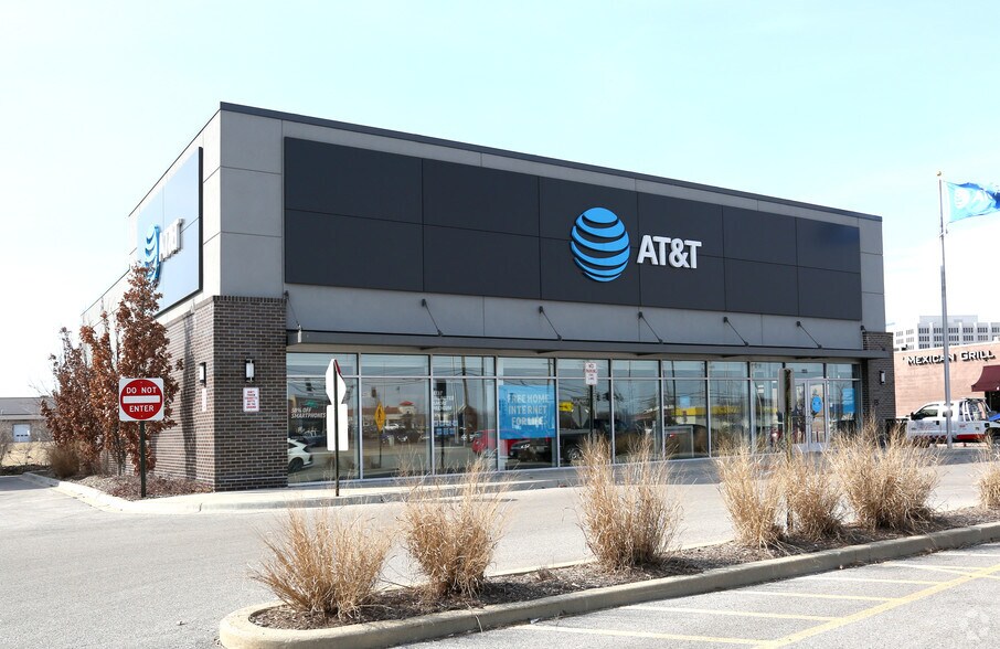 Primary Photo Of 1155 Golf Rd, Rolling Meadows Storefront For Sale