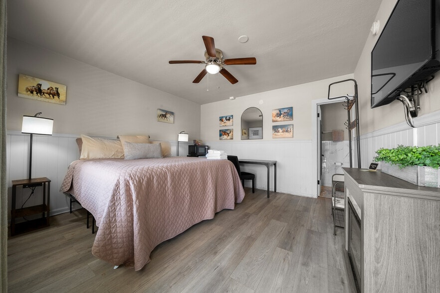 More Photos Of , Ocala Hospitality For Sale