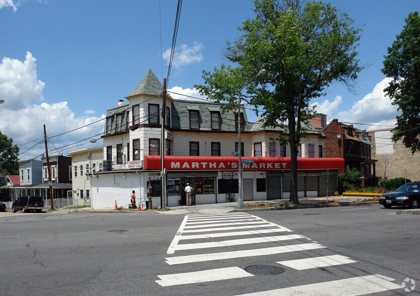 More Photos Of 2400 Minnesota Ave SE, Washington Storefront For Lease
