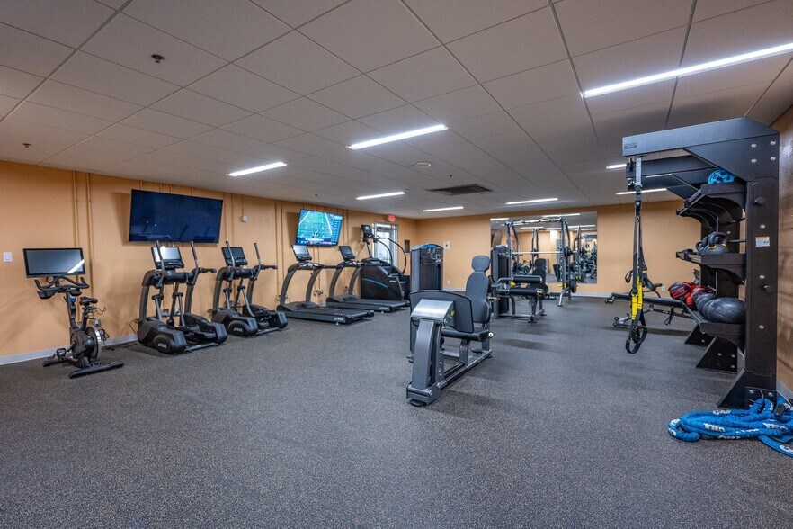 More Photos Of 2756 Laurens Rd, Greenville Apartments For Sale