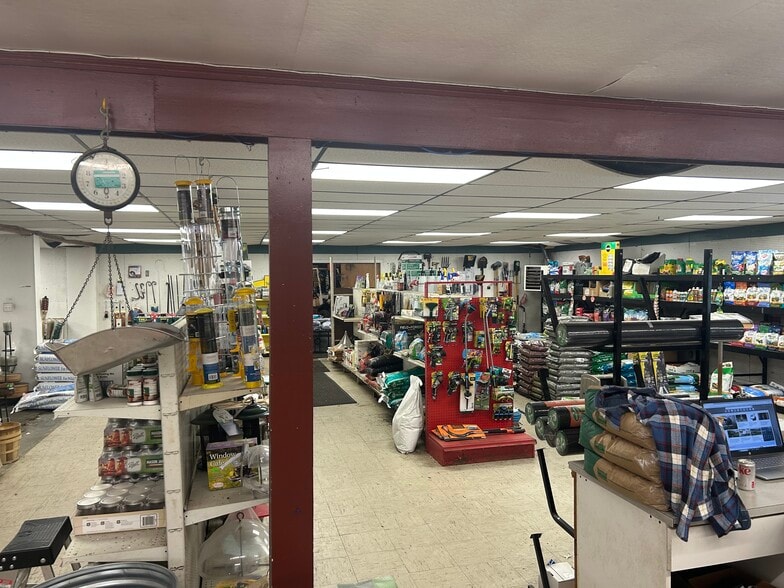 More Photos Of 1159 Stafford Street, Rochdale Warehouse For Lease