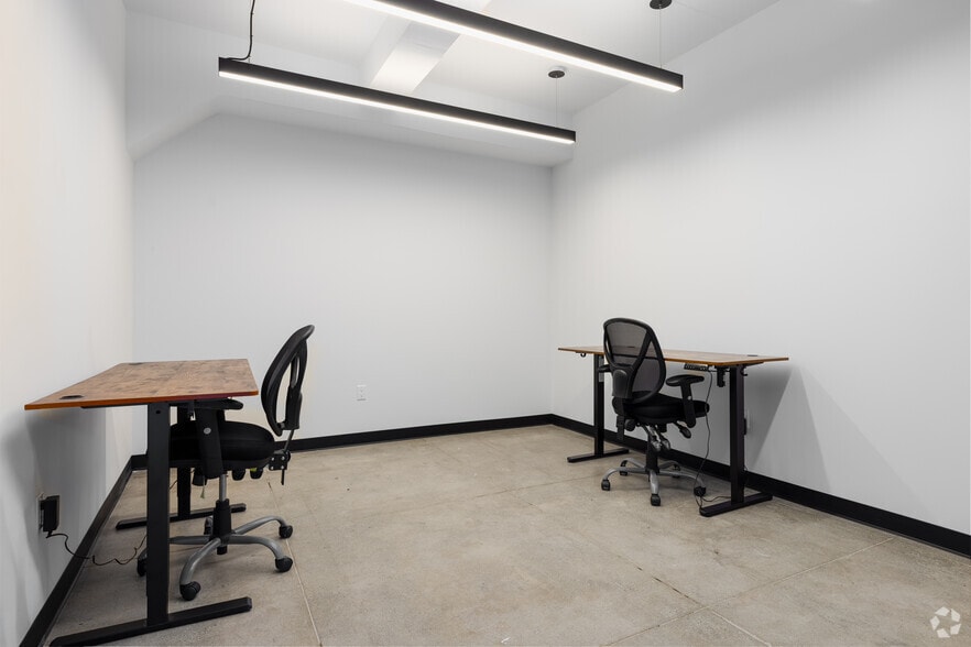 More Photos Of 225 Broadway, New York Office For Lease