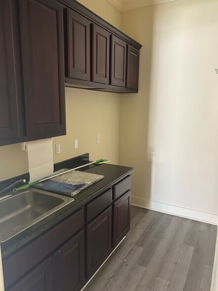 More Photos Of 12824 Willow Centre Dr, Houston Medical For Sale