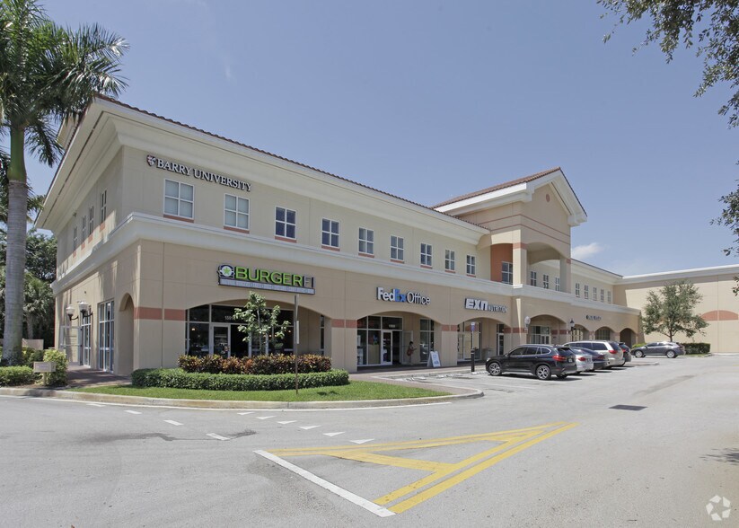 More Photos Of 15800-15880 Pines Blvd, Pembroke Pines Unknown For Lease