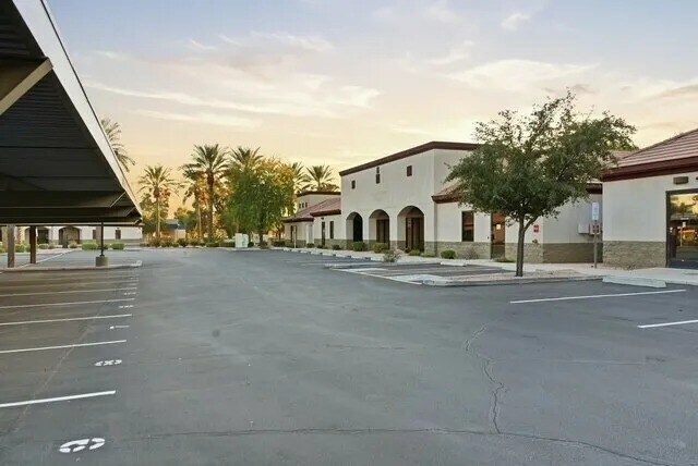 More Photos Of 5750 W Thunderbird Rd, Glendale Medical For Sale