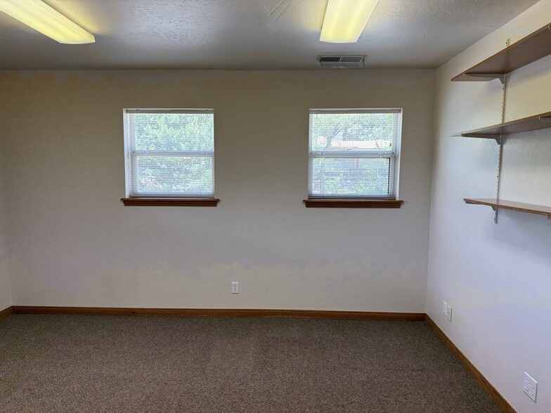 More Photos Of 124 N Elden St, Flagstaff Office For Lease