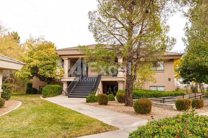 More Photos Of 321 N Mall Dr, Saint George Medical For Lease