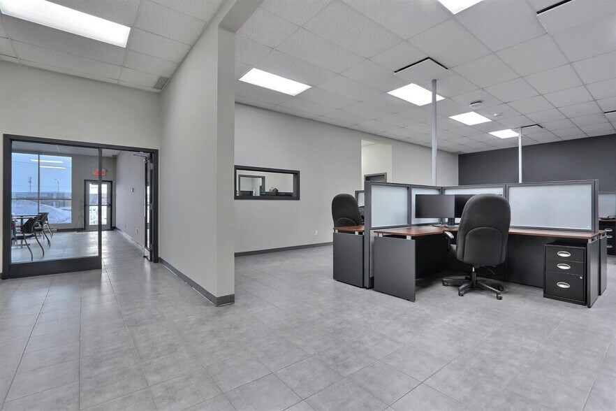 More Photos Of 6205 St Corbeil, Trois-Rivières Office For Sale